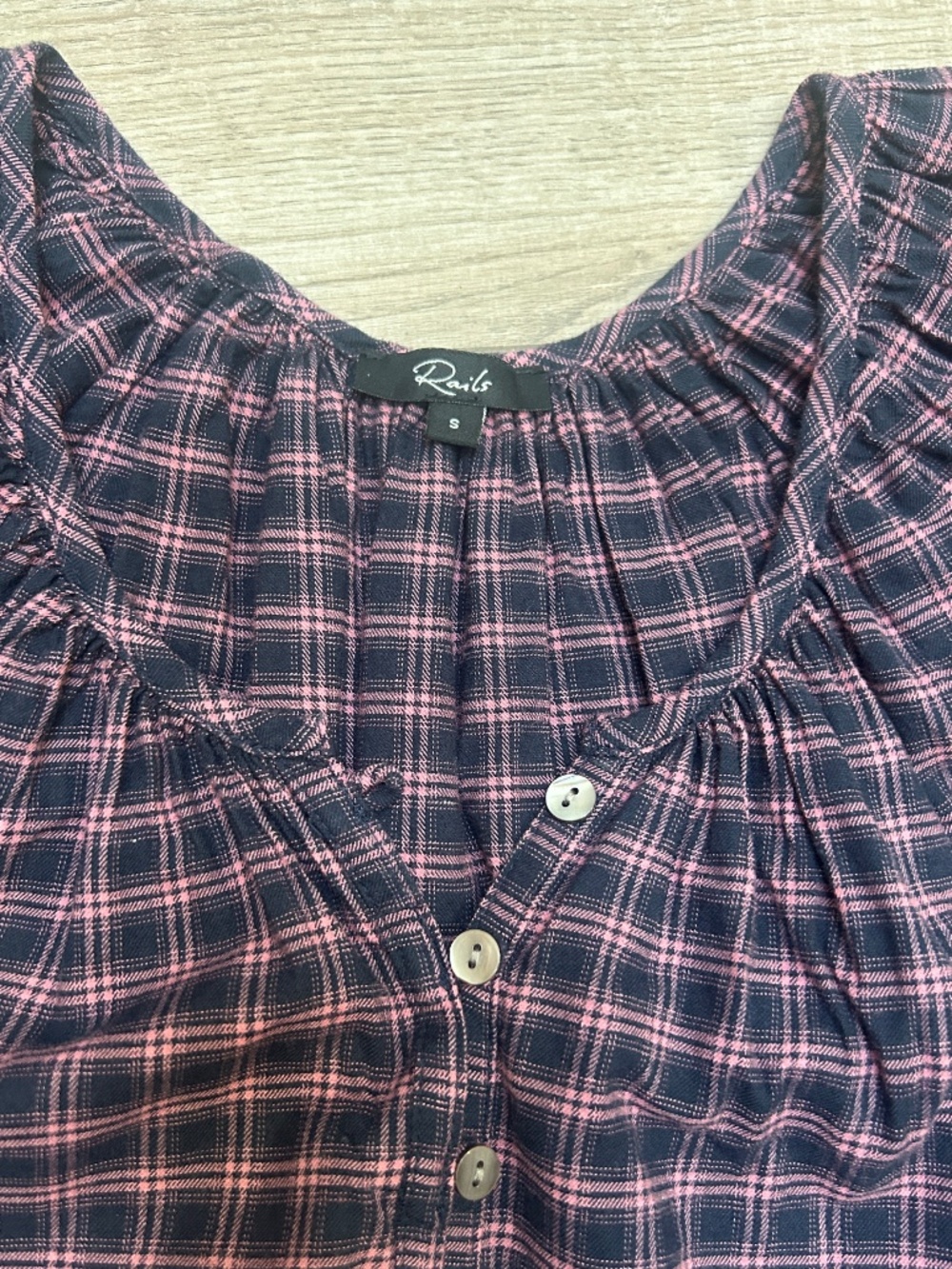 Rails Checked Button-Front Indi Top - Picture 9 of 9